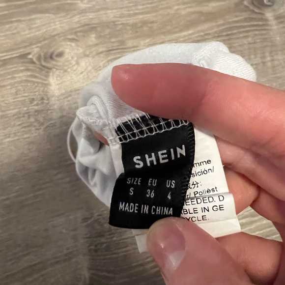 White Crop Top - Picture 2 of 3